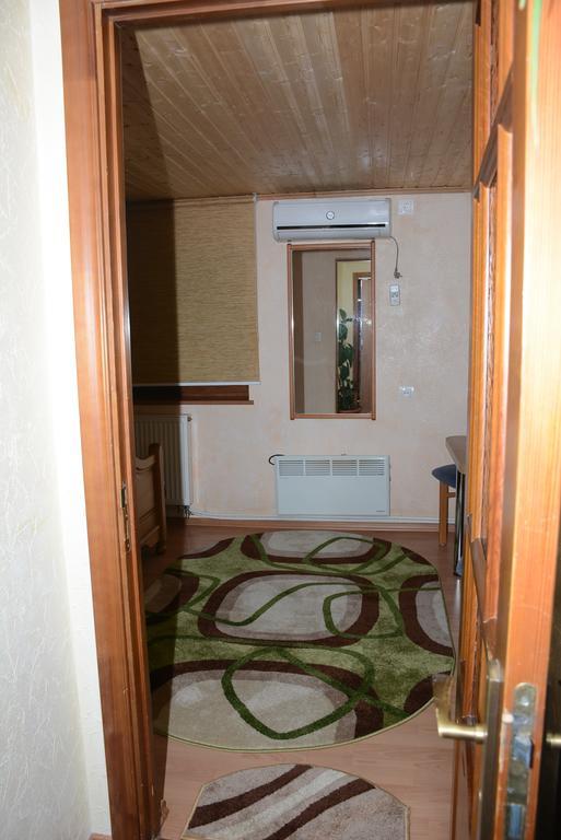 Bazar Motel Chisinau Eksteriør bilde