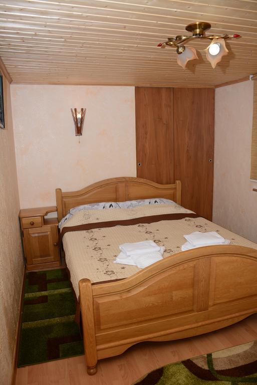 Bazar Motel Chisinau Eksteriør bilde